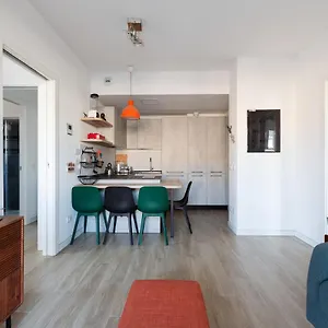 Renovated Politecnico Terrace Apt , Milano Italia